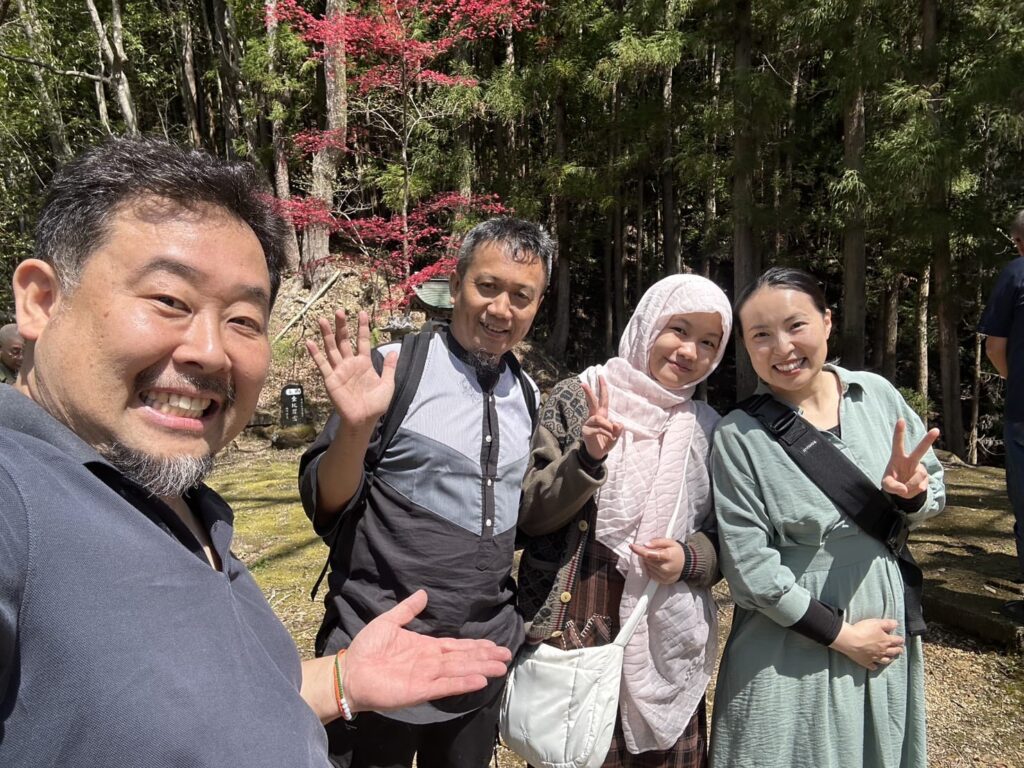 A warm and happy photo of me and my daughter, Fayra, together with Mr. Makoto Sumiya and his wonderful family. This beautiful moment is a true reflection of "Makoto"—the pure sincerity of heart that connects our families from Indonesia and Japan like real brothers and sisters.