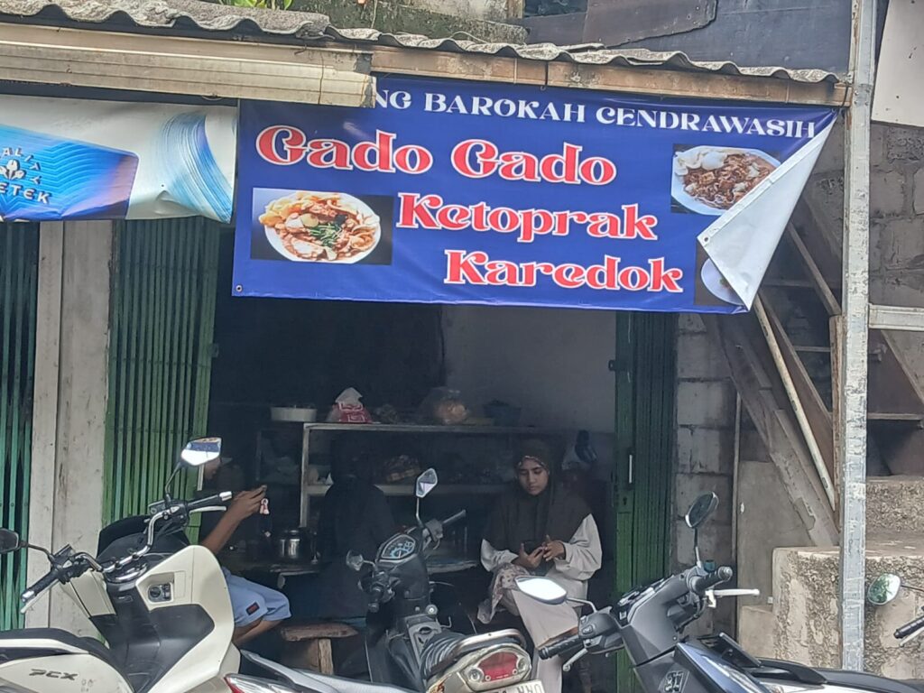 Gado-Gado Betawie Mak Sani: Enak, Nagih & Cuma 19 Ribu di Tangsel