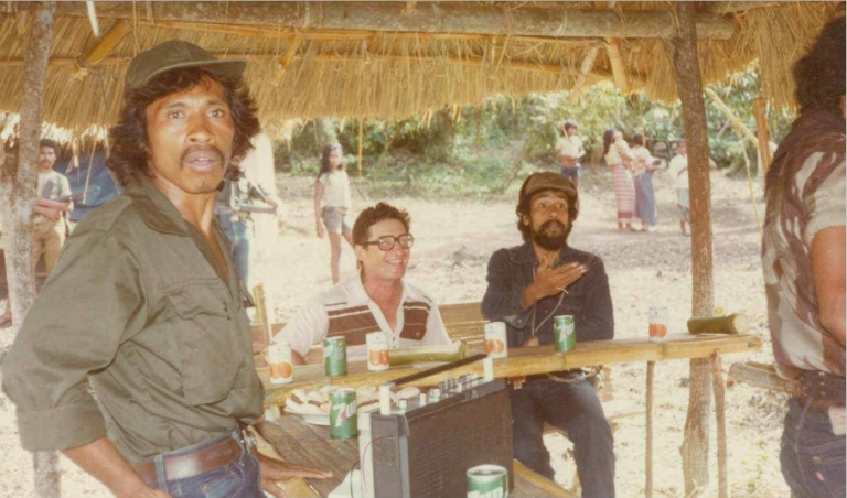 Xanana Gusmão bersama Pastor Locatelli dan Bere Malai Laka, Maret 1983