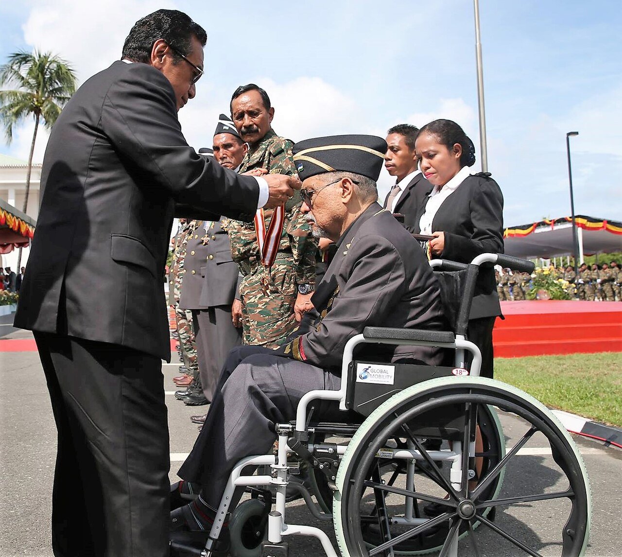 Ma'huno simu Colar da Ordem de Timor-Leste