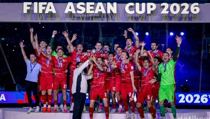 Justin Hubner Juara FIFA ASEAN Cup