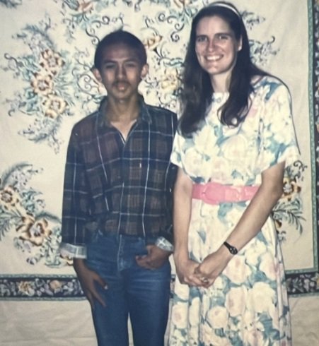 Toto muda bersama Ibu Valerie